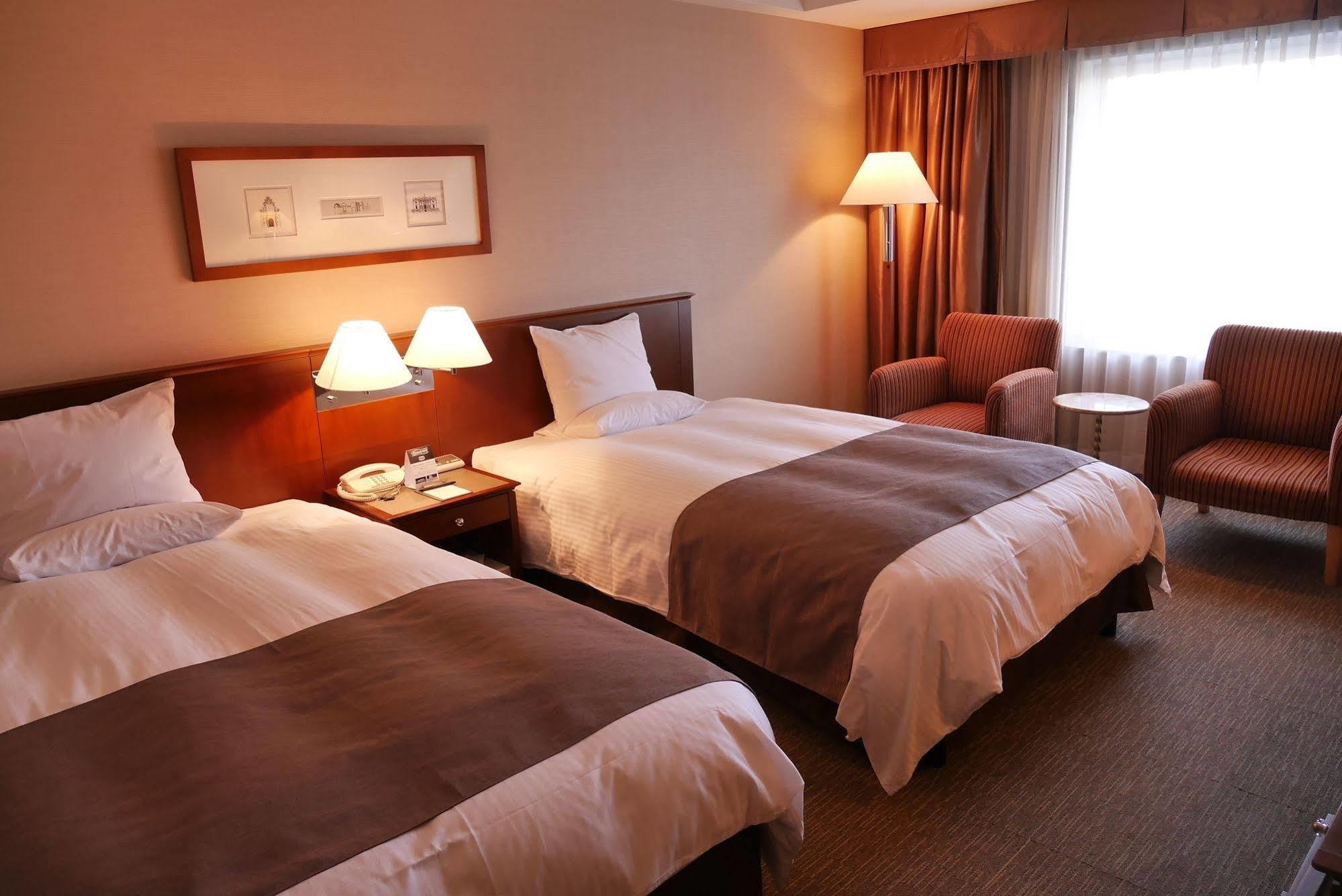 Rembrandt Hotel Ebina Eksteriør bilde