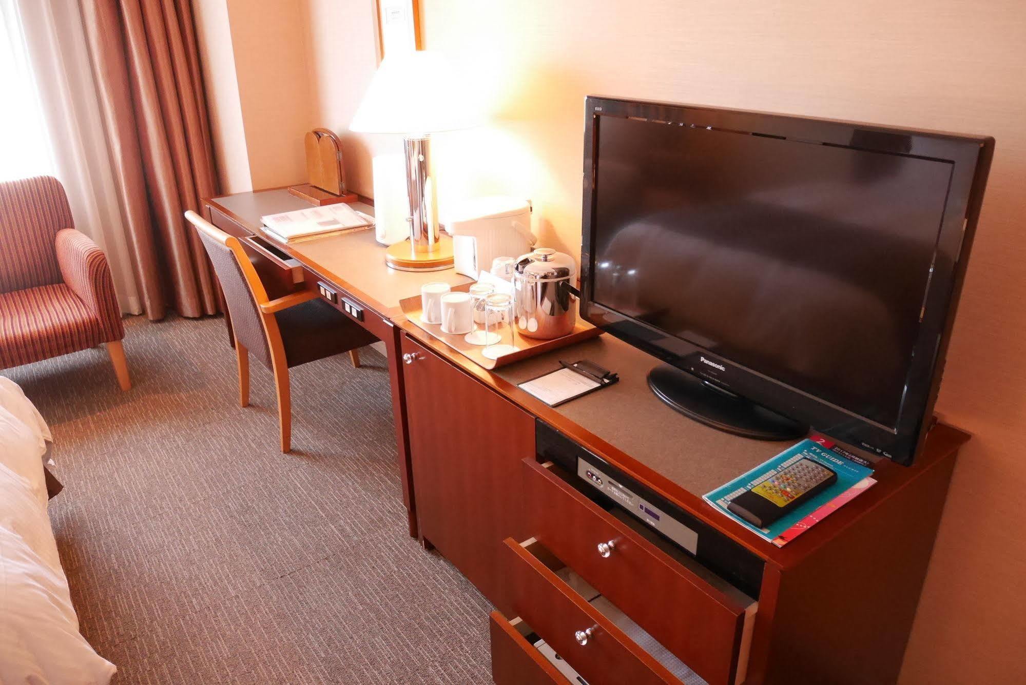 Rembrandt Hotel Ebina Eksteriør bilde